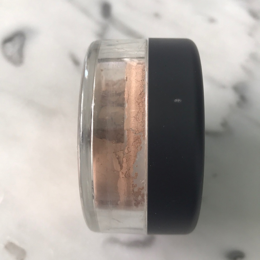 bareMinerals Foundation - 2C Medium (NEW) - Picture 4 of 4